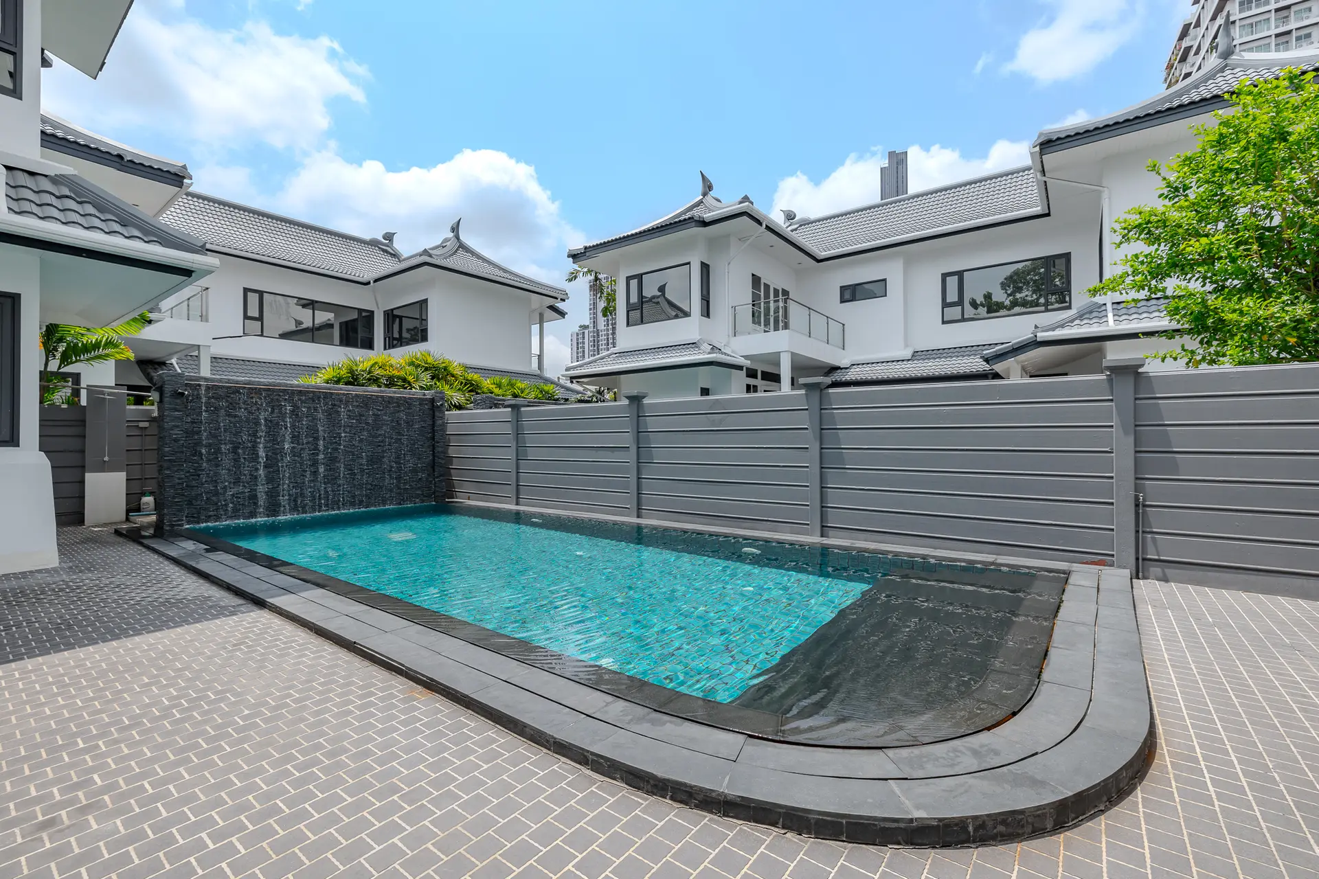 Curved edge of the private pool at Villa Noir